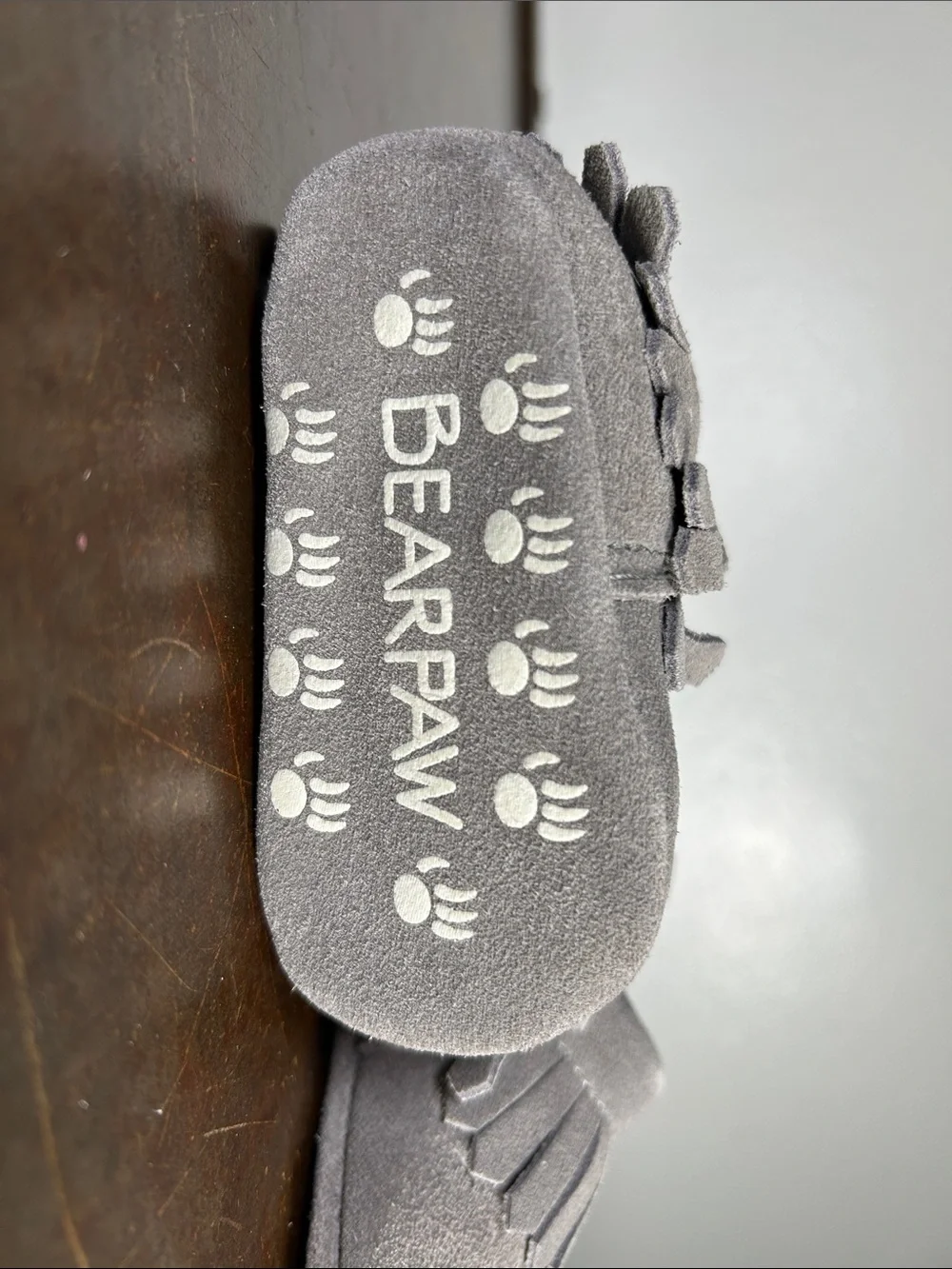 BearPaw Light Grey Fringe Suede Baby Moccasins Baby’s Size 0-6 months